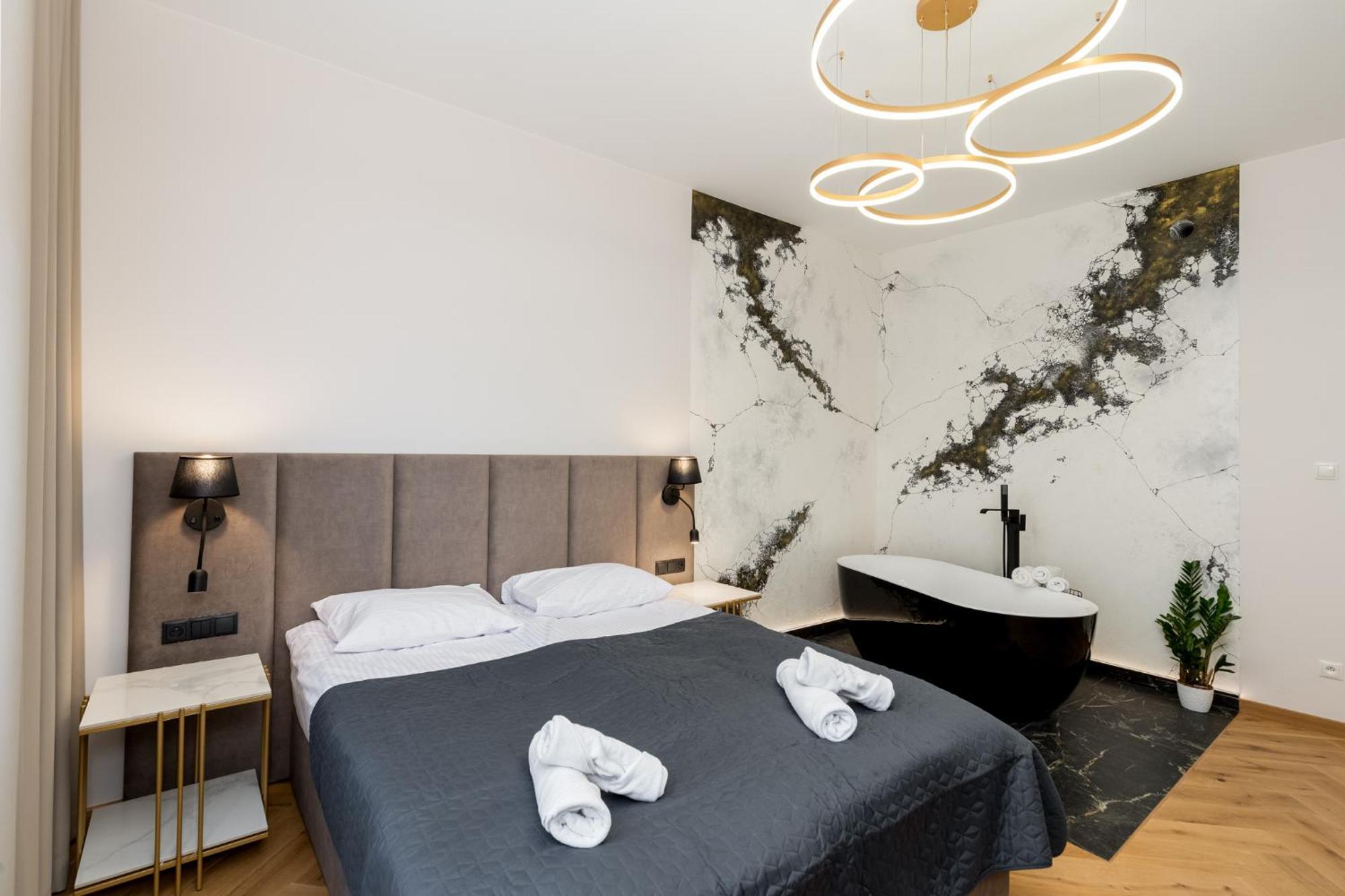 Spa Bedrooms With Sauna&Bath And Free Parking Krakkó Kültér fotó